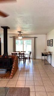 Centrally located Cozy Mid-Century Home - McComb - 5