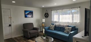 Charming Home Away from Home! - Johnson City - 0