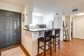 Waterfront Condo on Lake Conroe with Boat Launch! - Montgomery - 4