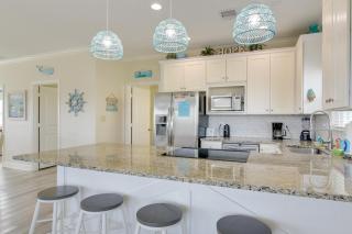 Walk to Beach Coastal Gem in Bolivar Peninsula! - 1