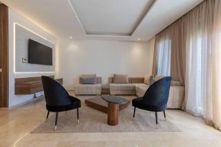 Modern 3BR with High Amenities and Stylish Decor - Rabat - 9