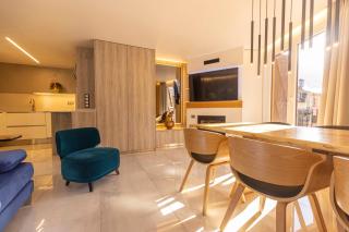 BALCON DE BENASQUE Losa Radiante Cama King Alta Gama Parking Opcional - 9