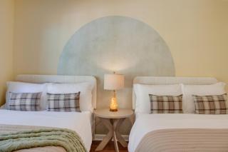 4BD with Backyard BBQ & Games - 5Mins FSU & Downtown - 7