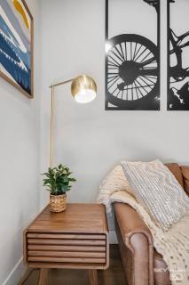 Trails End Here, King Bds, Gym, Furnished Lux Apt - 1