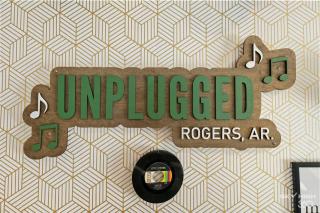 Unplug Luxapt Near Uark, Walmart, King Beds, - 4