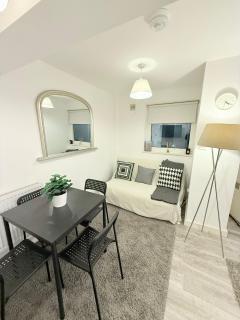 Central London Guest Flat - London - 5