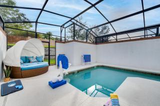 Resort Retreat with Lanai and Games 10 Mi to Disney! - Davenport - 0