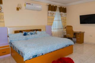 Digi Luxury Home at East Legon and Close to Accra Airport - East Legon - 3