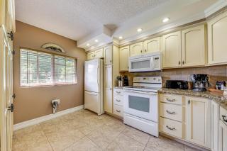 Apartment with Patio and Pool Access in Pompano Beach! - Pompano Beach - 1