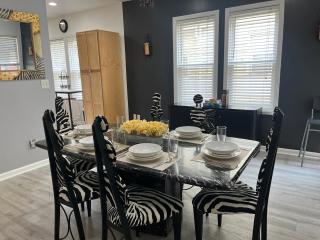 Spacious 3 bedroom close to NYC - North Bergen - 8