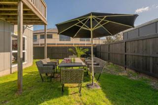 Across the Road to the Beach - Beach House - Whitianga - 5
