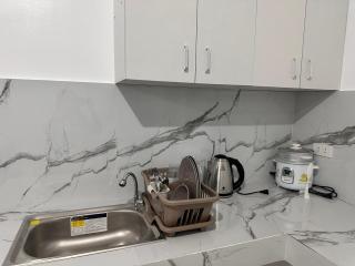 Yna C Guesthouse - 5