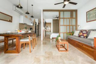 Stylish condo, central location & impressive pools - Playa del Carmen - 0