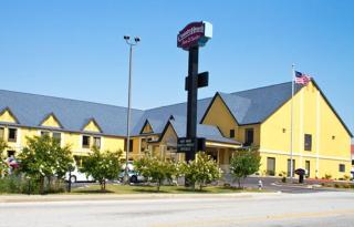 Country Hearth Inn-Union City - Union City - 0