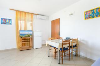 Apartments by the sea Slatine, Ciovo - 23332 - Slatine - 3