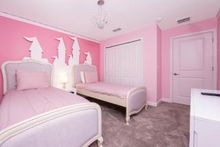 Stunning 4Bd Close to Disney with Pool at Storey Lake 4369 - Kissimmee - 8