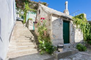 Apartments by the sea Pisak, Omis - 18141 - Mimice - 3