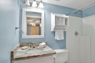 Tradewinds 1102 by Vacation Homes Collection - Orange Beach - 3