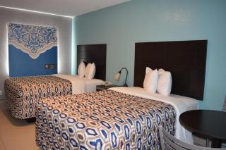 Woodfield Inn and Suites - Yoakum - 1