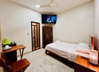 Habitación Céntrica en Iquitos - Casa Alemi 6 - Iquitos - 3