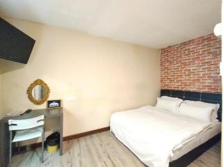 Natol Homestay - Paris BDC - 6