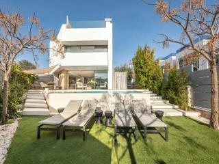 Villa in Carrer del Kiwi - - 6