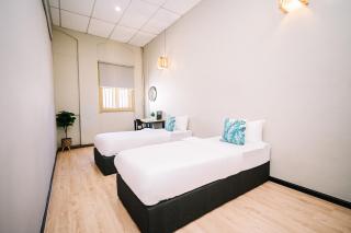 Swing & Pillows - 87 Muntri, Penang - George Town - 0