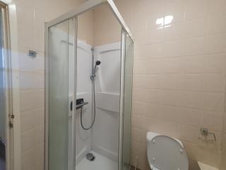 COZY ventilated Room - Sheffield - 4