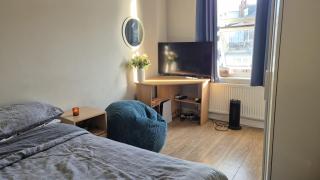 COZY ventilated Room - Sheffield - 1
