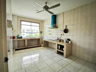 Natol Homestay - Kuching Home Penthouse Airport Road - Kuching - 3