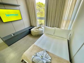 Livin' Resort Home - 415/1 - 6