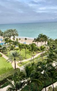 Beach Escape private studio - Sunny Isles Beach - 3
