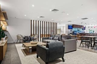 DoubleTree by Hilton New York JFK Airport - Queens - 8