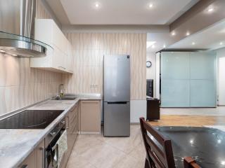 Apartments on Tole by 82 - 1