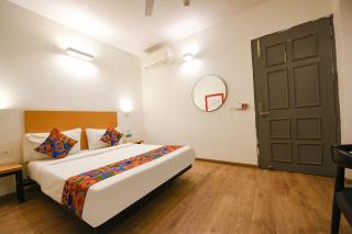 Hotel Crown Inn - Faridabad - 5