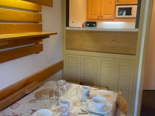 Les Menuires: Apt 4 pers, rénové, balcon, WIFI, animaux admis - FR-1-574-65 - 1