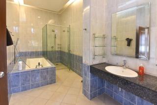 Spacious 5BR Retreat in Ampang with Free Parking - Ampang - 3