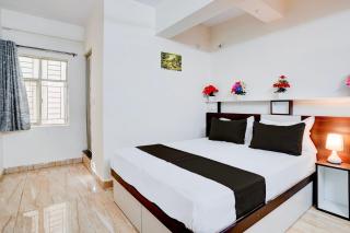 Hotel O SGR Palace - Bangalore - 9