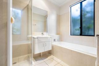 Currumbin Beachside Retreat - Gold Coast - 2