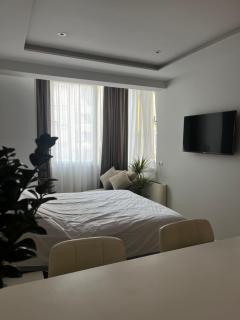 Zaira City Retreat - Tirana - 2
