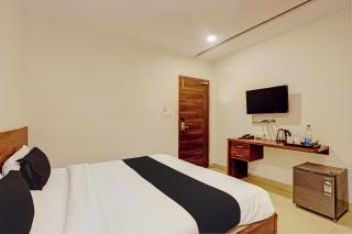 Collection O SSR Royal Suites - Lingampalli - 4