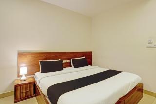 Collection O SSR Royal Suites - Lingampalli - 9