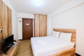 Simple and Homey Studio Room at Cinere Resort Apartment By Travelio - Depok - 9