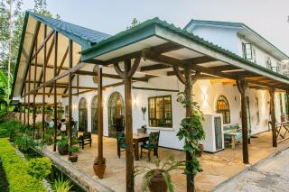Treetops Villa - Arusha - 8