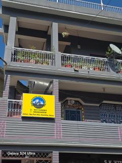 Rooftop Homestay With Mountains View - 6