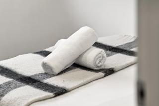 Quaint Double Room - Centrally Located at Glenfield - Shared Bathroom - Glenfield - 1