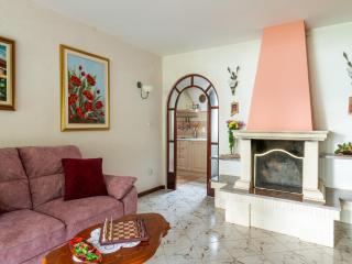 Spacious Holiday Home in Verteneglio - Brtonigla - 3