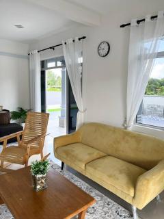 SinggahTamu Private Pool Retreat Unit 2 - Marang - 6