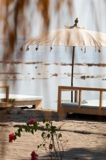 Mandala Beach healing rooms Gili Air - 5