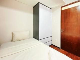 Nice 2BR at Gateway Pasteur Apartment By Travelio - Bandung - 3